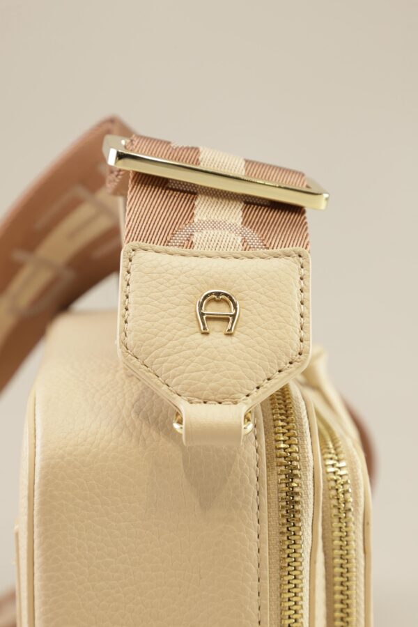 Aigner Damen Handtasche, cremeweiß, Gr. – Bild 3